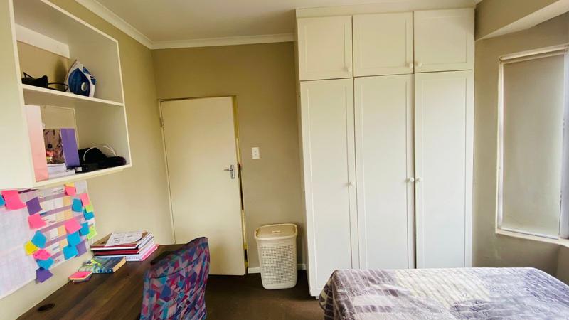 To Let 1 Bedroom Property for Rent in Kingswood Eastern Cape